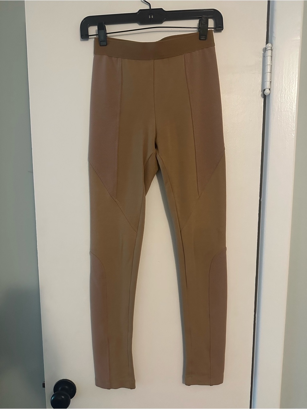 BCBG MAXAZRIA CAMEL TAN MOTO LEGGINGS XS